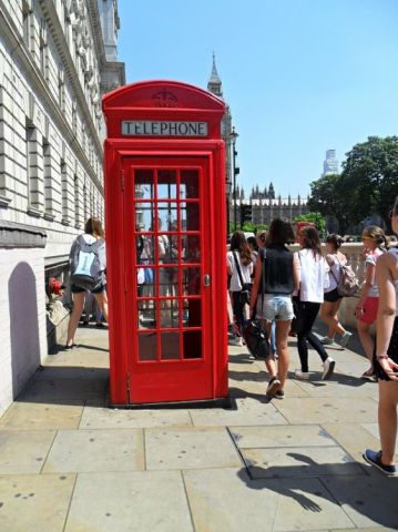 budka telefoniczna